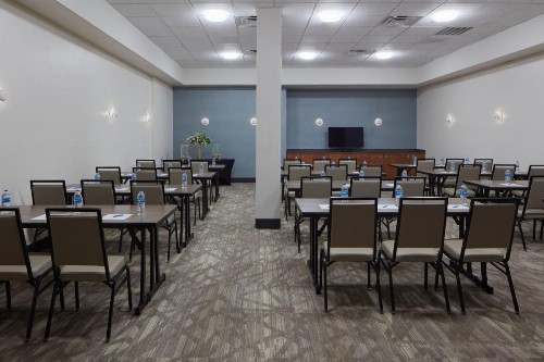 Four Points by Sheraton Virginia Beach Oceanfront - image 30