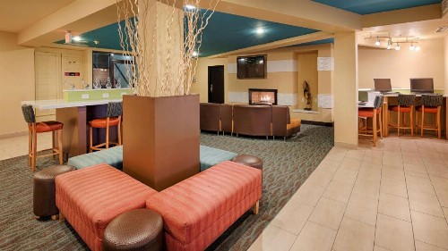 Best Western Plus Sandcastle Beachfront Hotel - image 6