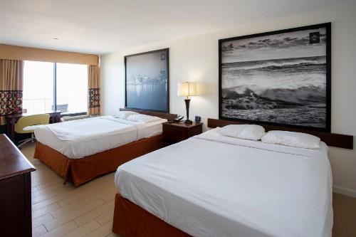 Super 8 by Wyndham Virginia Beach Oceanfront - image 15