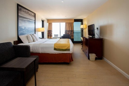 Super 8 by Wyndham Virginia Beach Oceanfront - image 16