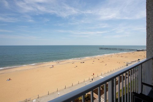 Super 8 by Wyndham Virginia Beach Oceanfront - image 27