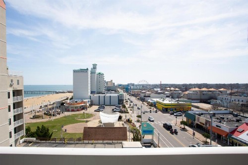 Super 8 by Wyndham Virginia Beach Oceanfront - image 39