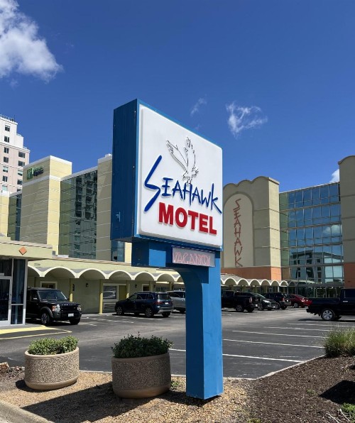 Seahawk Motel - image 17