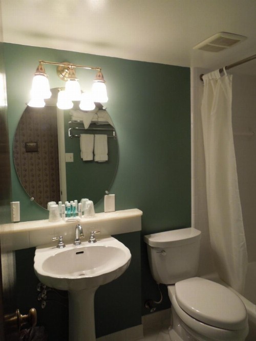Alamar Resort Inn - image 36