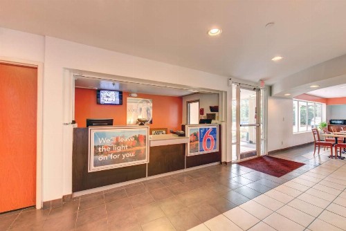Motel 6 Virginia Beach - image 12