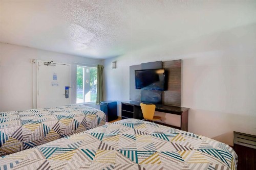 Motel 6 Virginia Beach - image 39