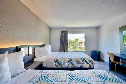 Motel 6 Virginia Beach - image 8