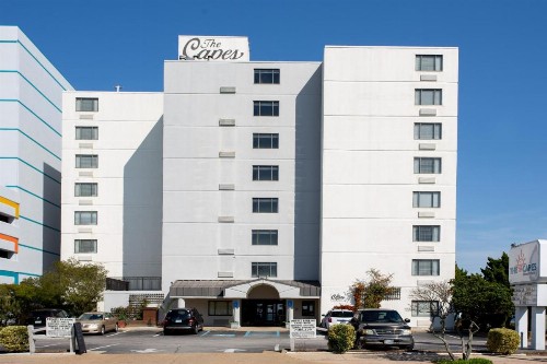 Capes Hotel - image 35