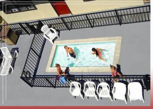 Cerca Del Mar Motel - image 15
