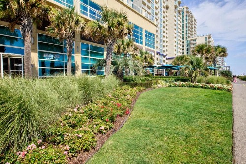 Hilton Garden Inn Virginia Beach Oceanfront - image 3