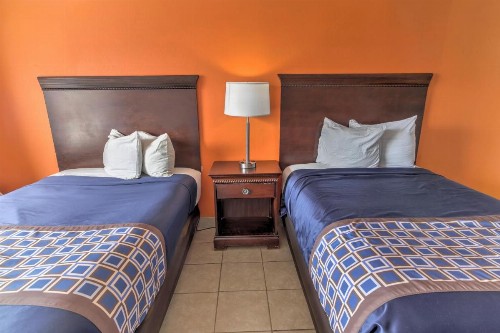 White Marlin Inn - Virginia Beach - image 24