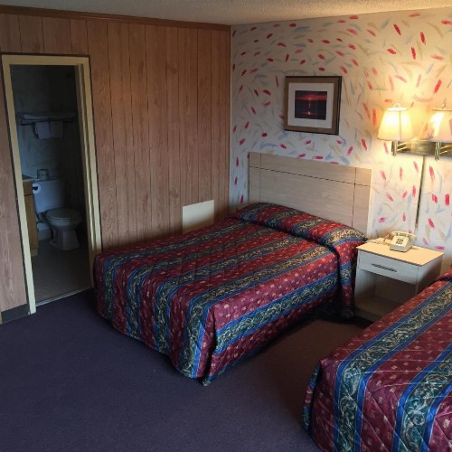 MacThrift Motor Inn - image 24