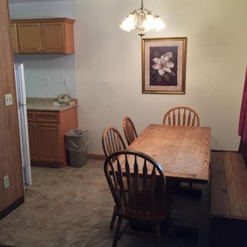 MacThrift Motor Inn - image 25