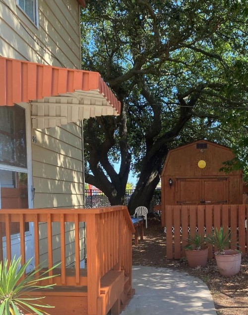 Ocean Cove Motel - image 23