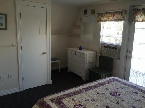 Angie's Guest Cottage - image 8