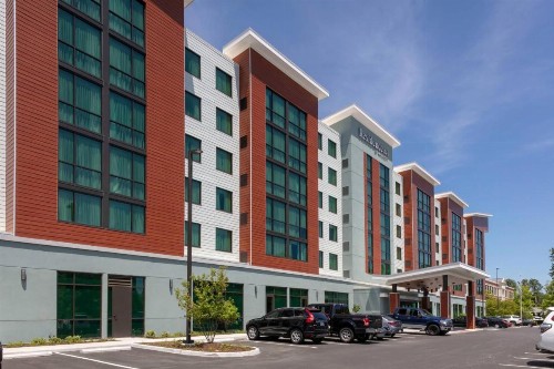 Residence Inn Virginia Beach Town Center - image 1