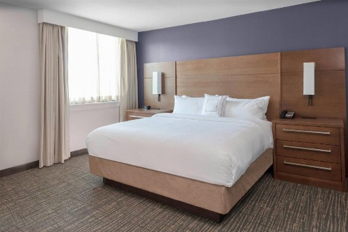 Residence Inn Virginia Beach Town Center - image 9