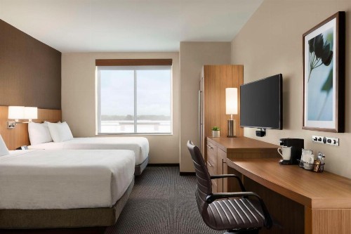 Hyatt Place Virginia Beach Town Center - image 21