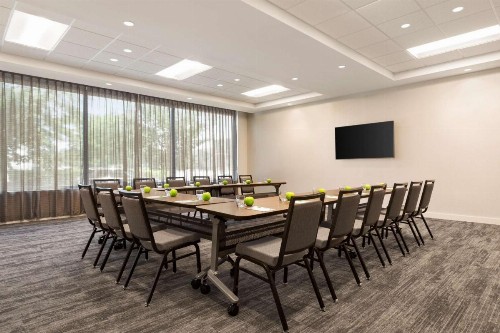 Hyatt Place Virginia Beach Town Center - image 42