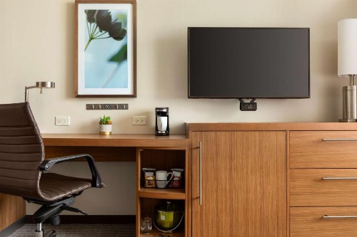 Hyatt Place Virginia Beach Town Center - image 7
