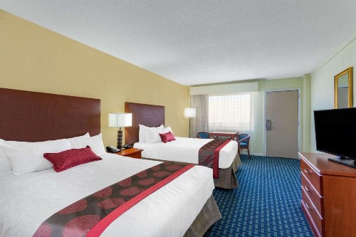 Ramada by Wyndham Virginia Beach - image 20