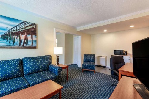 Ramada by Wyndham Virginia Beach - image 25