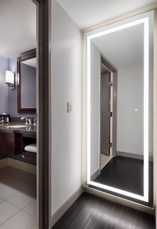 Visalia Marriott at the Convention Center - image 4