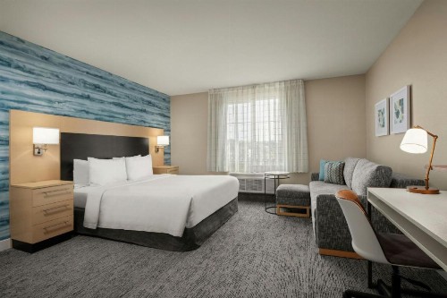 TownePlace Suites by Marriott San Diego Carlsbad / Vista - image 19