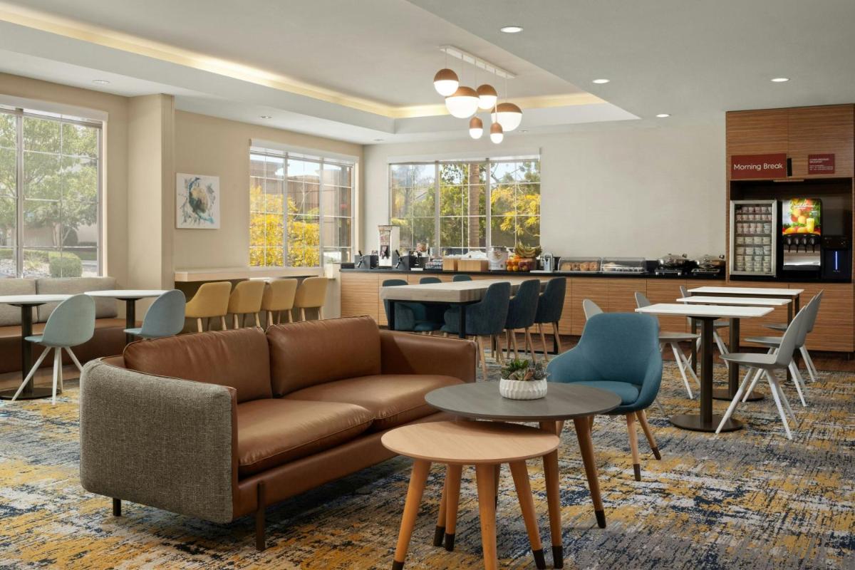 TownePlace Suites by Marriott San Diego Carlsbad / Vista - image 7