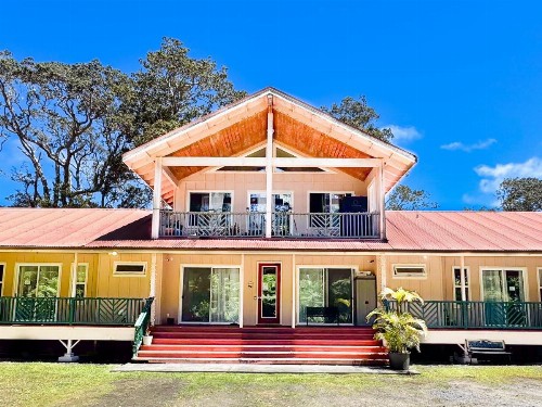 Volcano Forest Inn - image 2