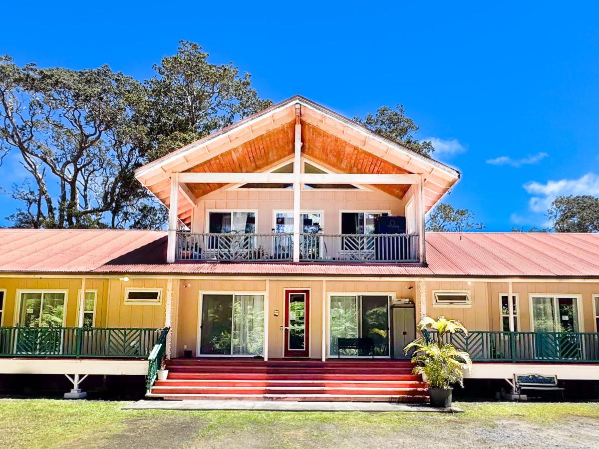 Volcano Forest Inn - image 2