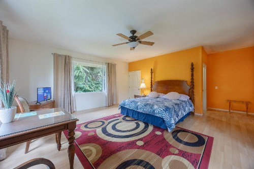 Volcano Forest Inn - image 6