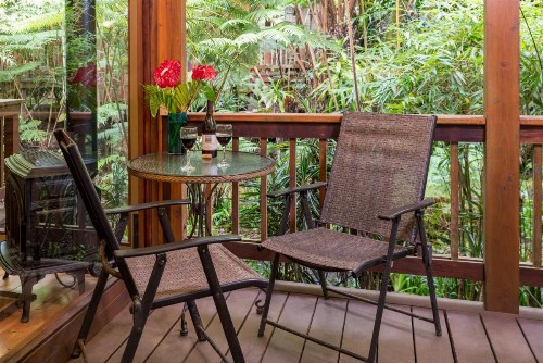 Volcano Village Lodge - image 11