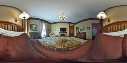 Herrold on Hill Bed and Breakfast - image 9