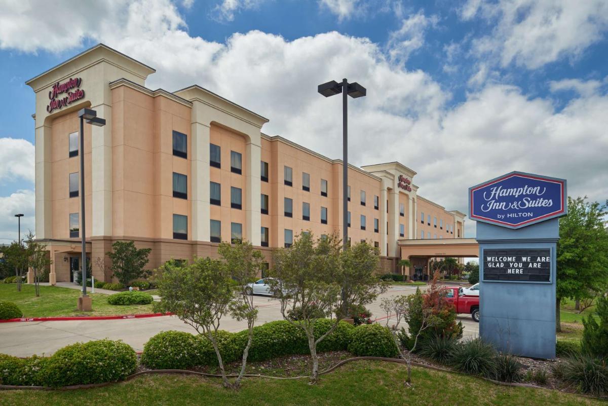 Hampton Inn & Suites Waco-South - main image