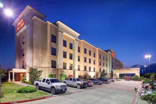 Hampton Inn & Suites Waco-South - image 29