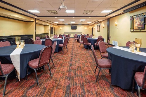 Hampton Inn & Suites Waco-South - image 34