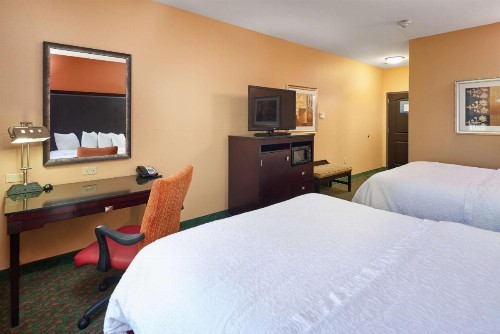 Hampton Inn & Suites Waco-South - image 36