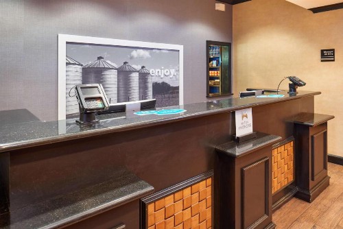 Hampton Inn & Suites Waco-South - image 43