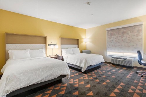 Holiday Inn Hotel & Suites Waco Northwest an IHG Hotel - image 36