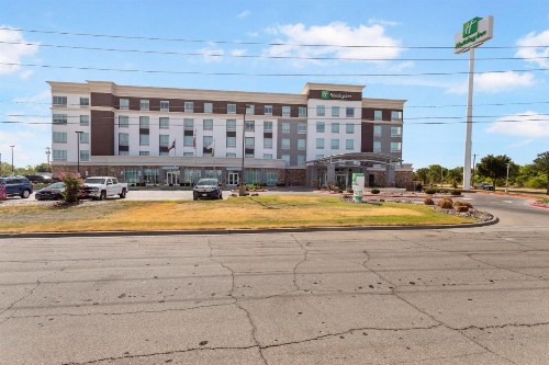 Holiday Inn Hotel & Suites Waco Northwest an IHG Hotel - image 48