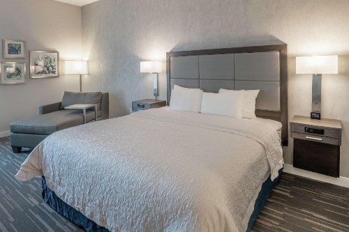 Hampton Inn Waco North - image 21