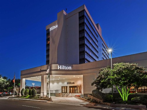 Hilton Waco - image 11