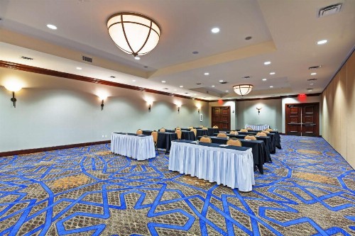 Hilton Waco - image 38