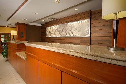 Fairfield Inn & Suites by Marriott Waco North - image 6
