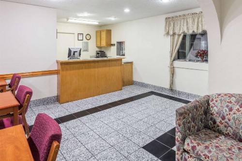 Knights Inn Waco South - image 15