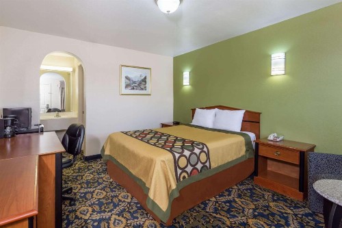 Knights Inn Waco South - image 5