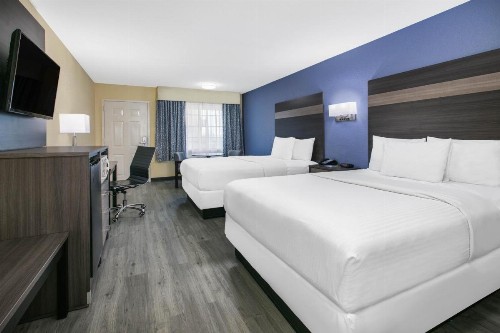 Days Inn by Wyndham Waco - image 20