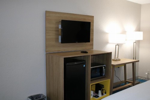 Motel 6-Waco TX - image 13