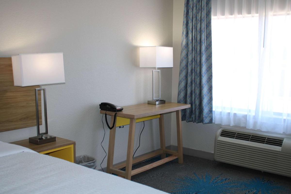 Motel 6-Waco TX - image 2